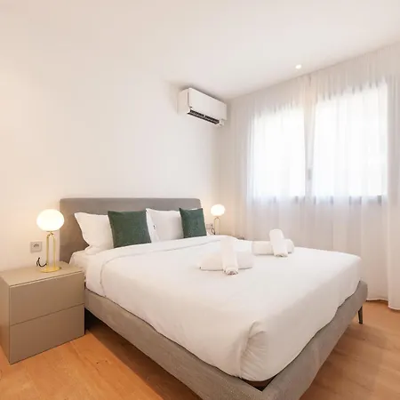 Callista Apartment